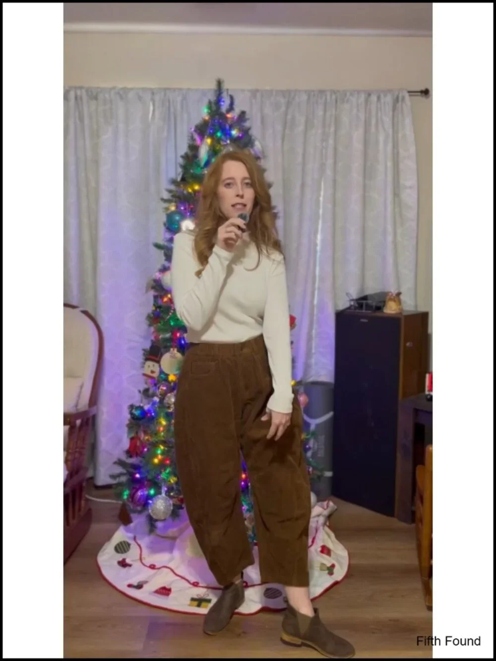 Women's Corduroy Barrel Pants Mid-Rise Elastic Waist Wide Leg Baggy Trousers